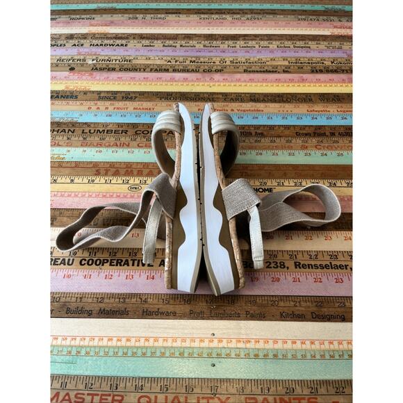 Donald Pliner Women’s 8 Shaye Ankle Strappy Sandals Metallic Tan Cork - Picture 6 of 10